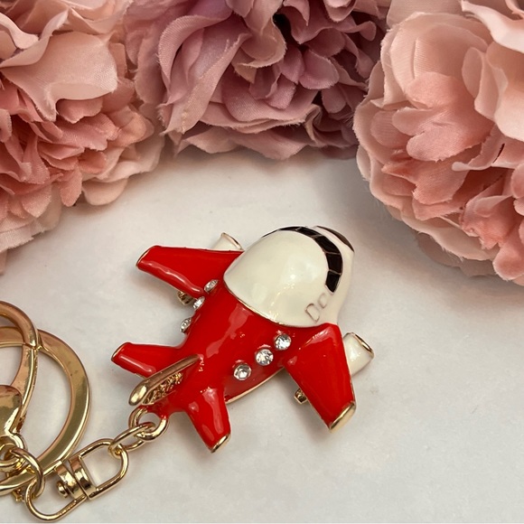 Beautiful Red and White Crystal Airplane Keychain Charm - Picture 9 of 16